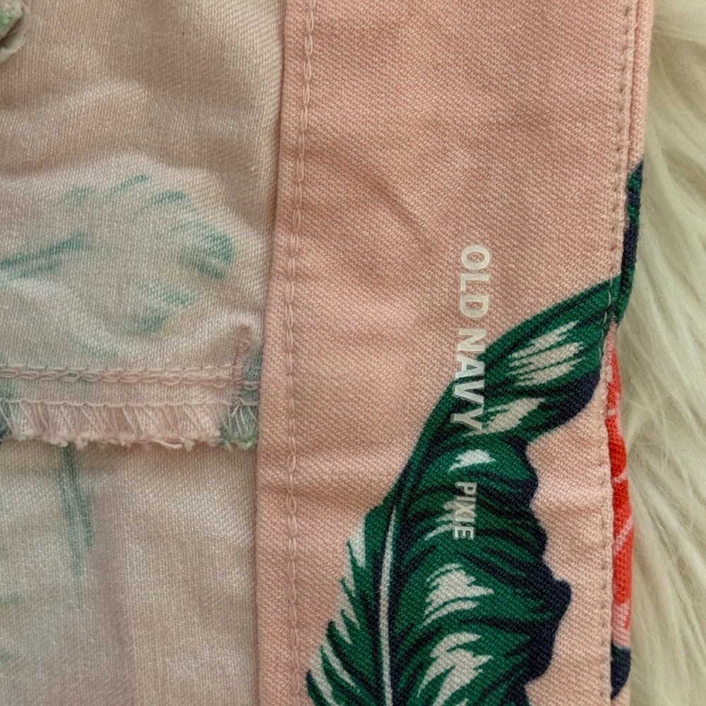 Old Navy Pixie Pink Floral Pants - Picture 2 of 8